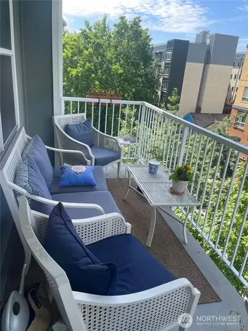 4722 12th Avenue NE Seattle WA 98105