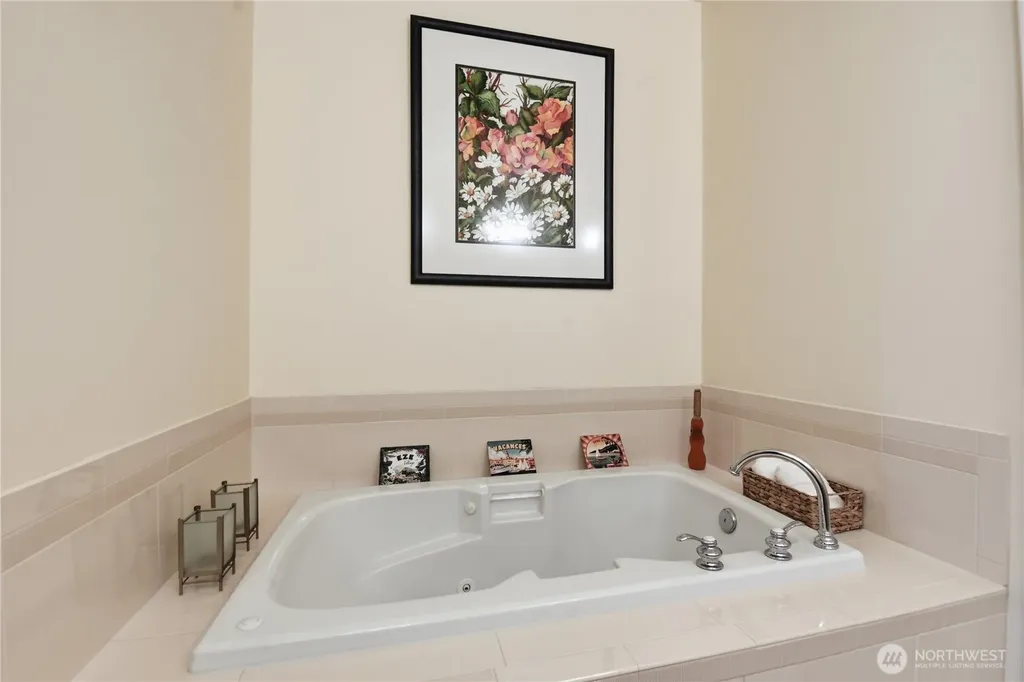 383 NE Romance Hill Road Belfair WA 98528