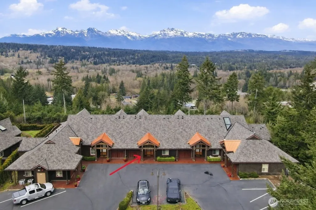 383 NE Romance Hill Road Belfair WA 98528