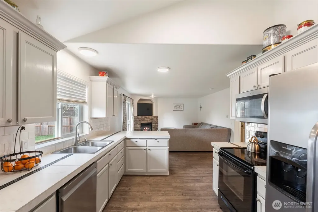 16541 Rainier View Drive SE Yelm WA 98597