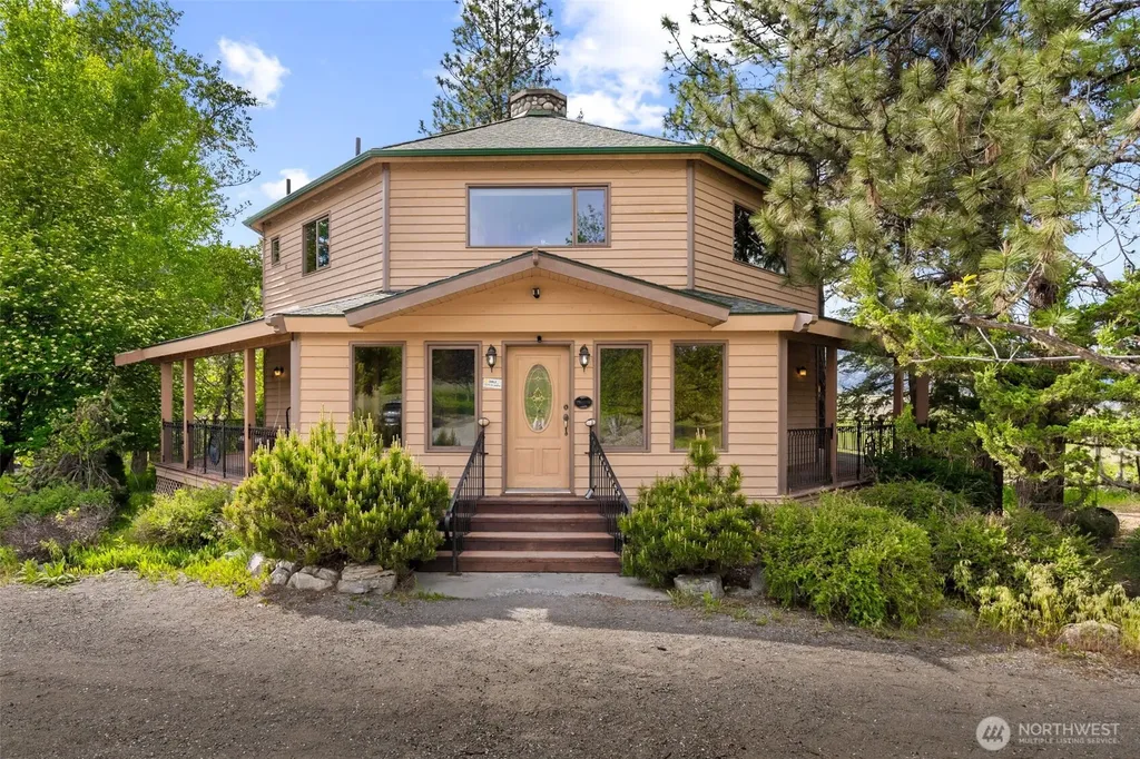 21 Louie Creek Road Curlew WA 99118