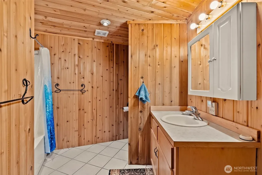 21 Louie Creek Road Curlew WA 99118