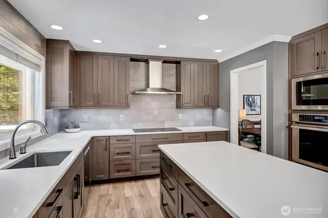 10523 NE 118th Lane Kirkland WA 98034