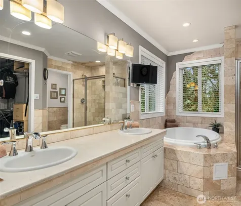 10523 NE 118th Lane Kirkland WA 98034