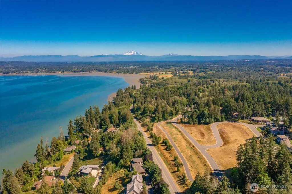 5518 Puffin Place Blaine WA 98230
