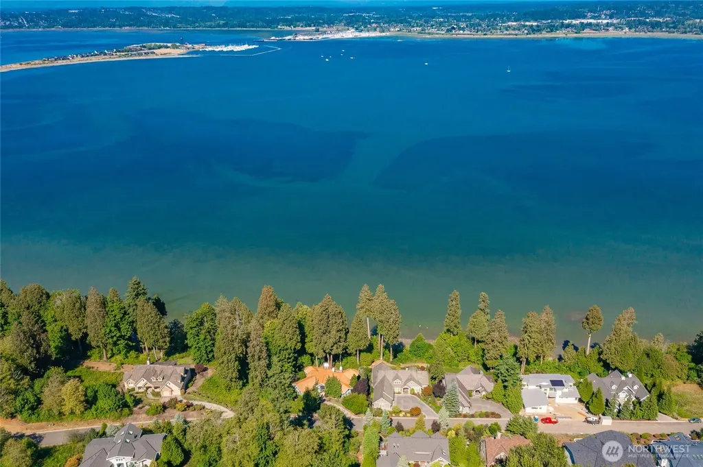 5526 Puffin Place Blaine WA 98230