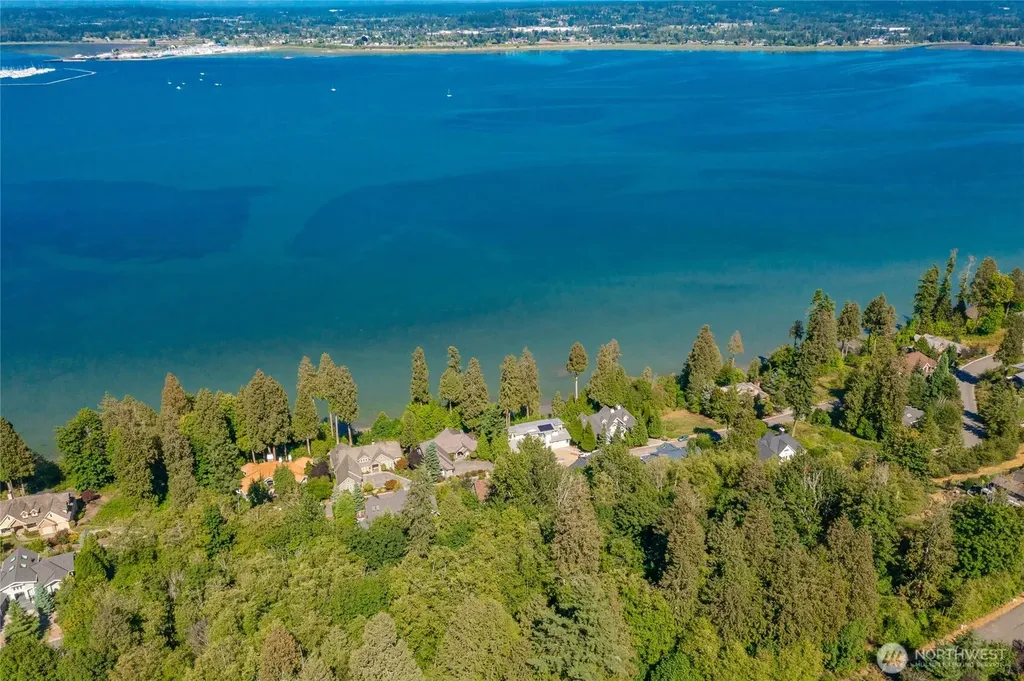 5522 Puffin Place Blaine WA 98230