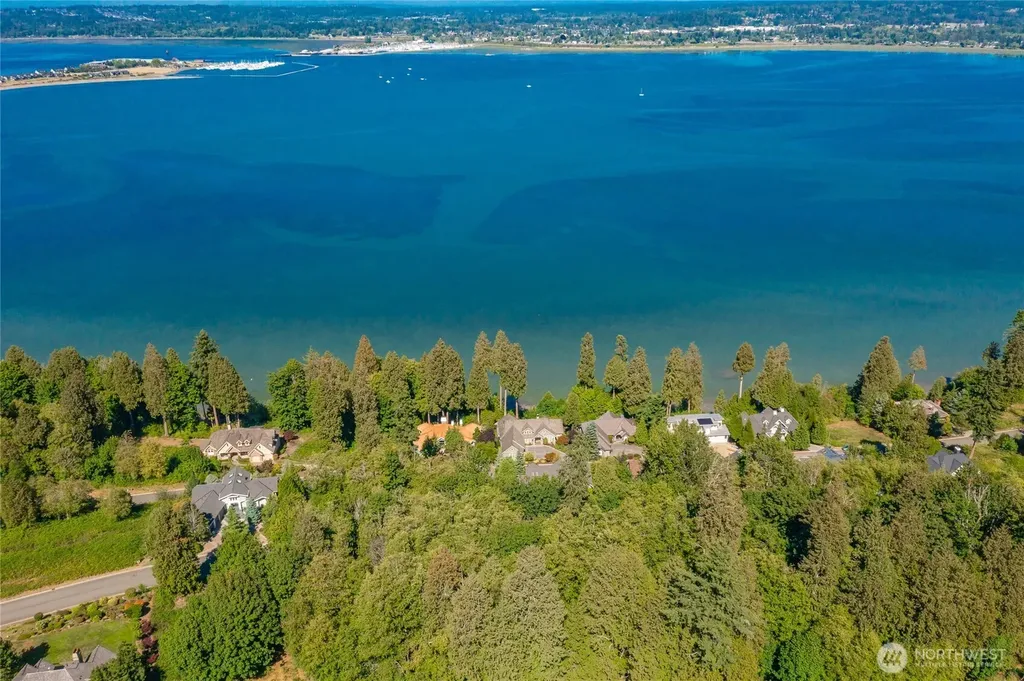 5522 Puffin Place Blaine WA 98230