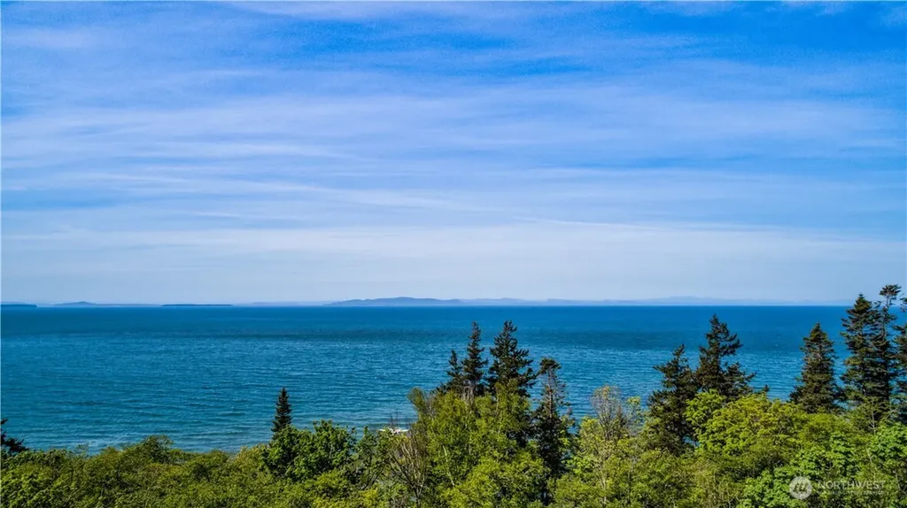 11 Koehn Road Blaine WA 98230