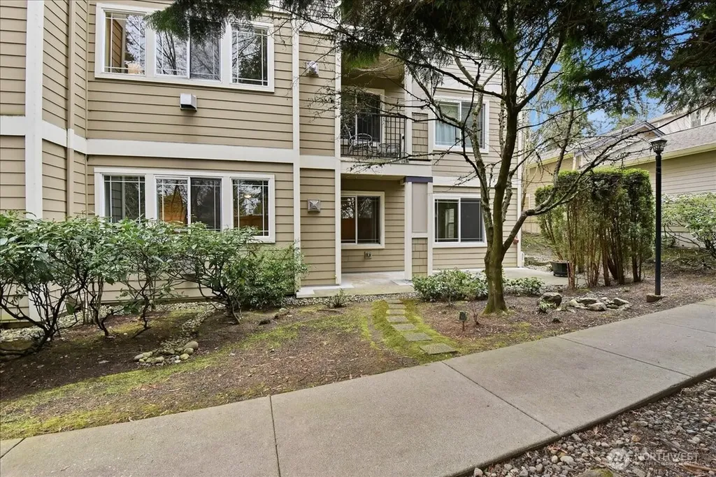 107 164th Street SE Bothell WA 98012