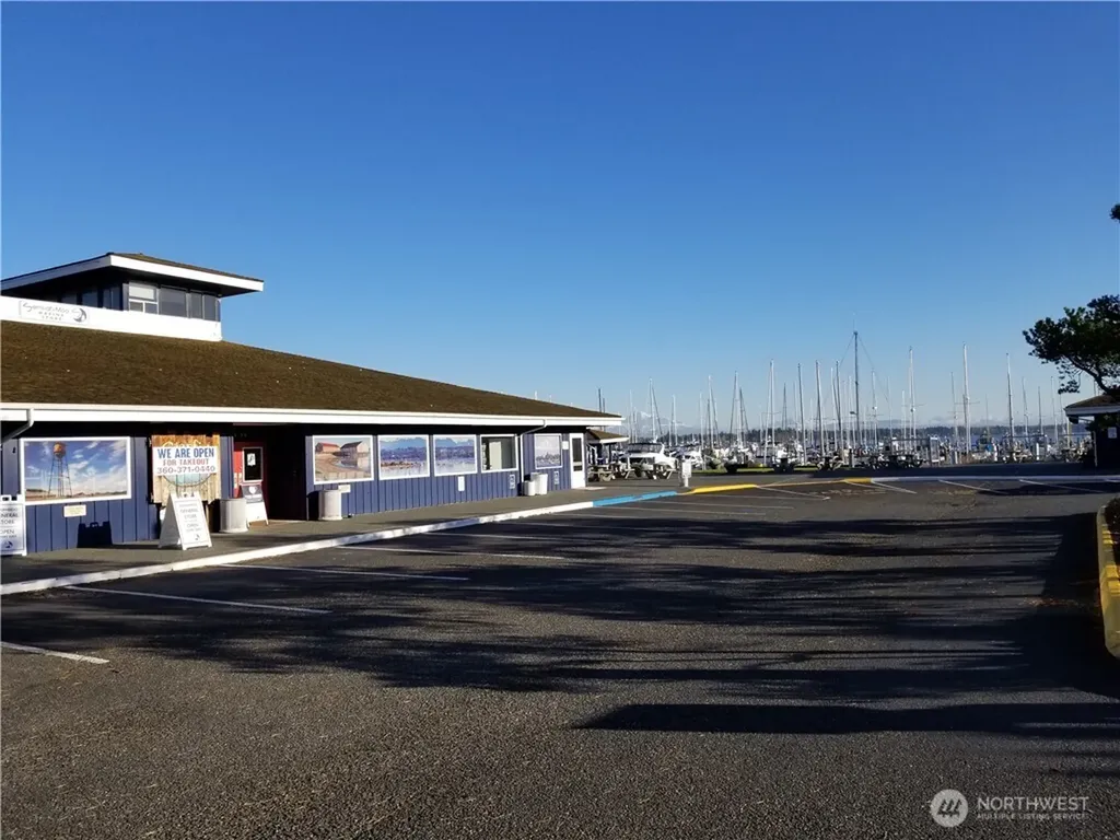 8975 Pine Sisken Blaine WA 98230