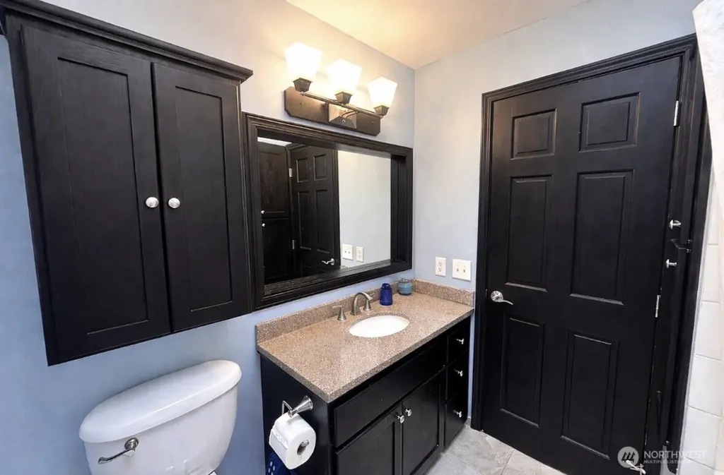 1127 Central Avenue Oroville WA 98844