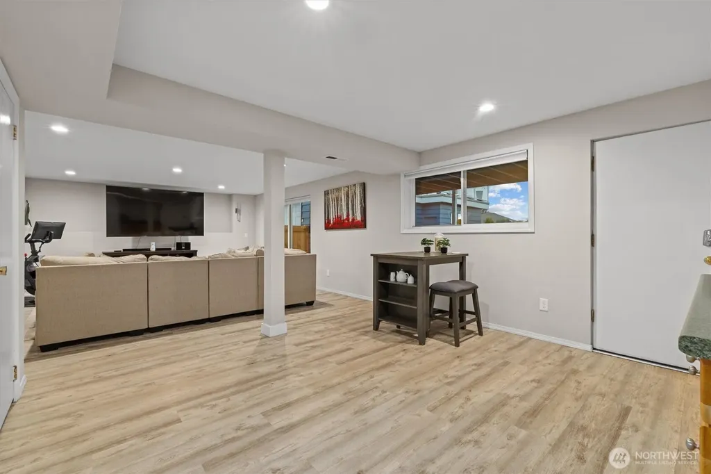 3415 N Garden Avenue Renton WA 98056