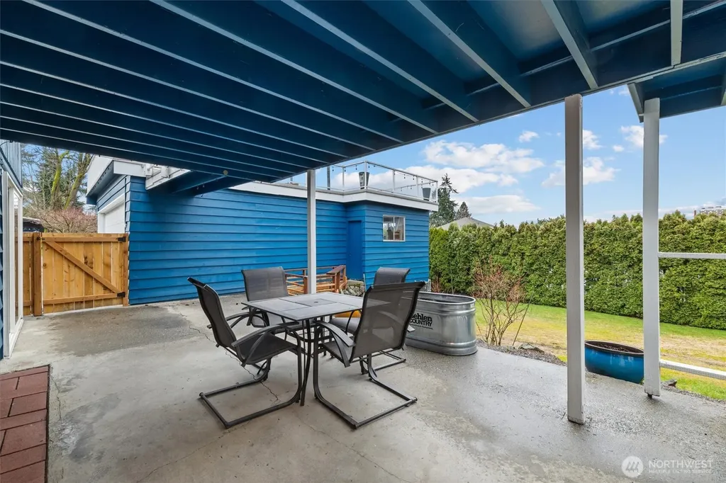 3415 N Garden Avenue Renton WA 98056