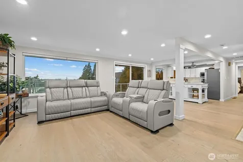 3415 N Garden Avenue Renton WA 98056