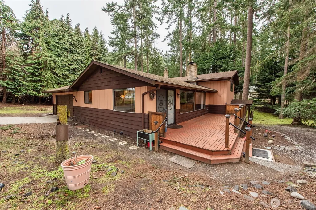 10 Percy Lane Sequim WA 98382