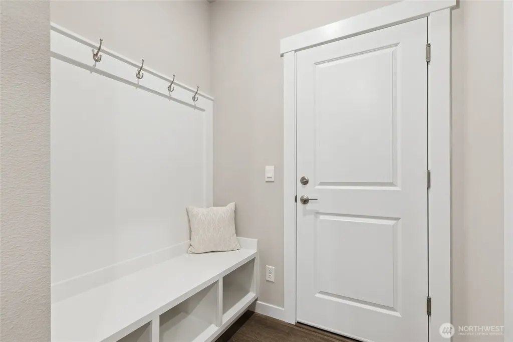 11424 SE 83rd Place Newcastle WA 98056