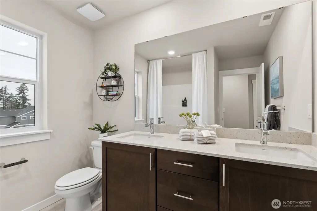 11424 SE 83rd Place Newcastle WA 98056