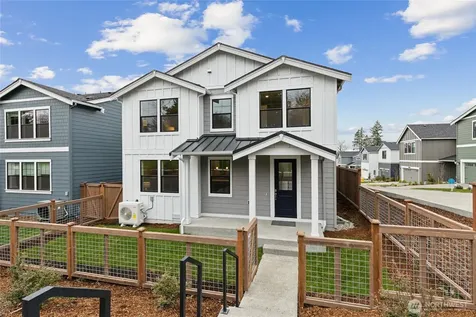 11424 SE 83rd Place Newcastle WA 98056