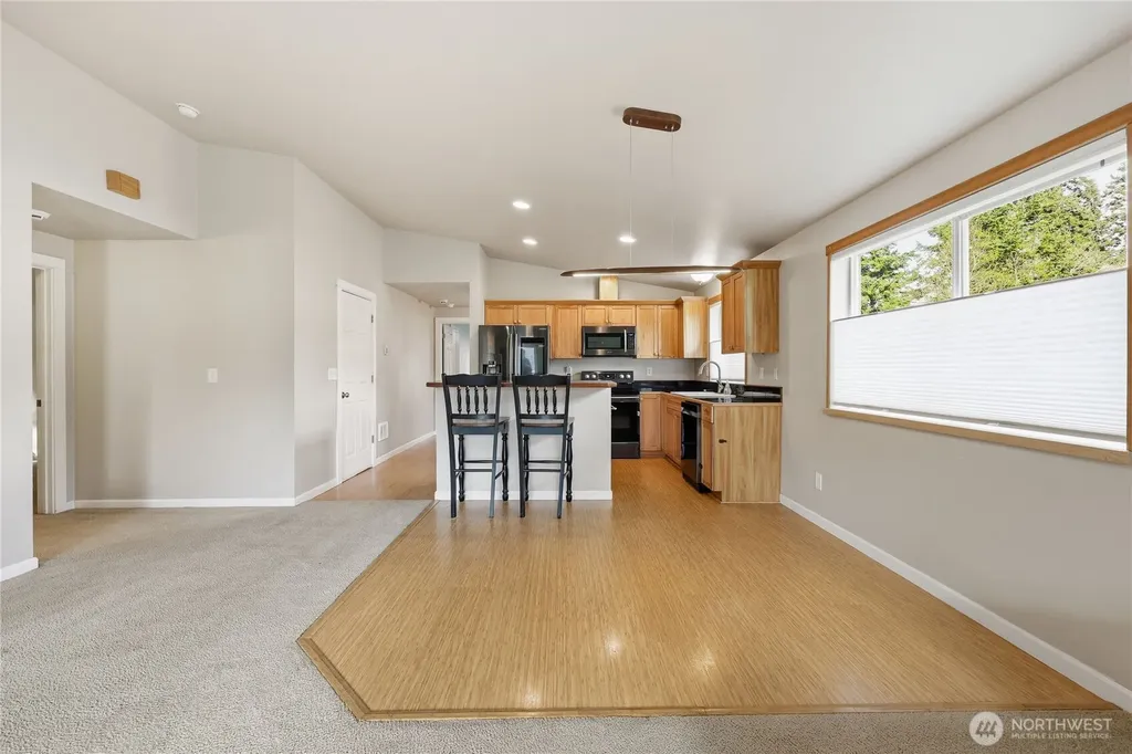 302 S Seventh Avenue Port Hadlock WA 98339