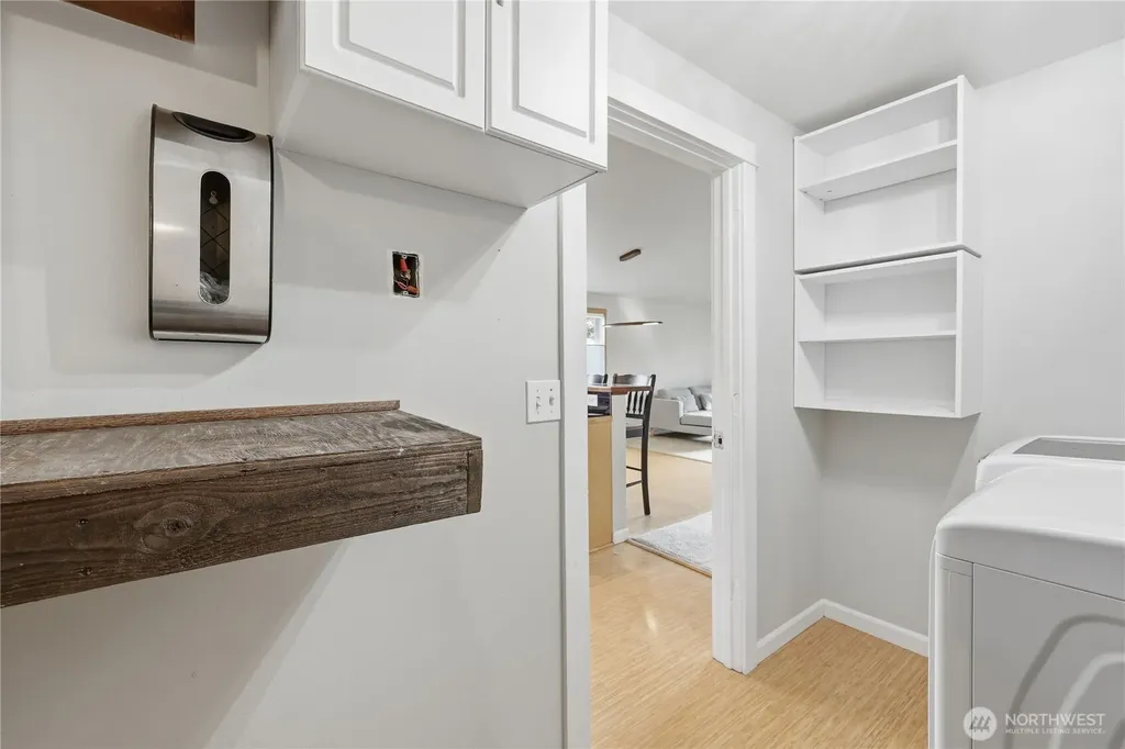 302 S Seventh Avenue Port Hadlock WA 98339