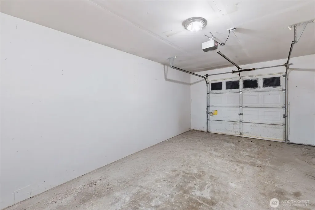 302 S Seventh Avenue Port Hadlock WA 98339