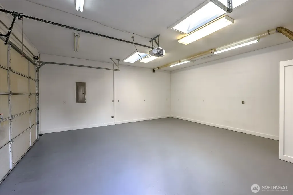 302 S Seventh Avenue Port Hadlock WA 98339