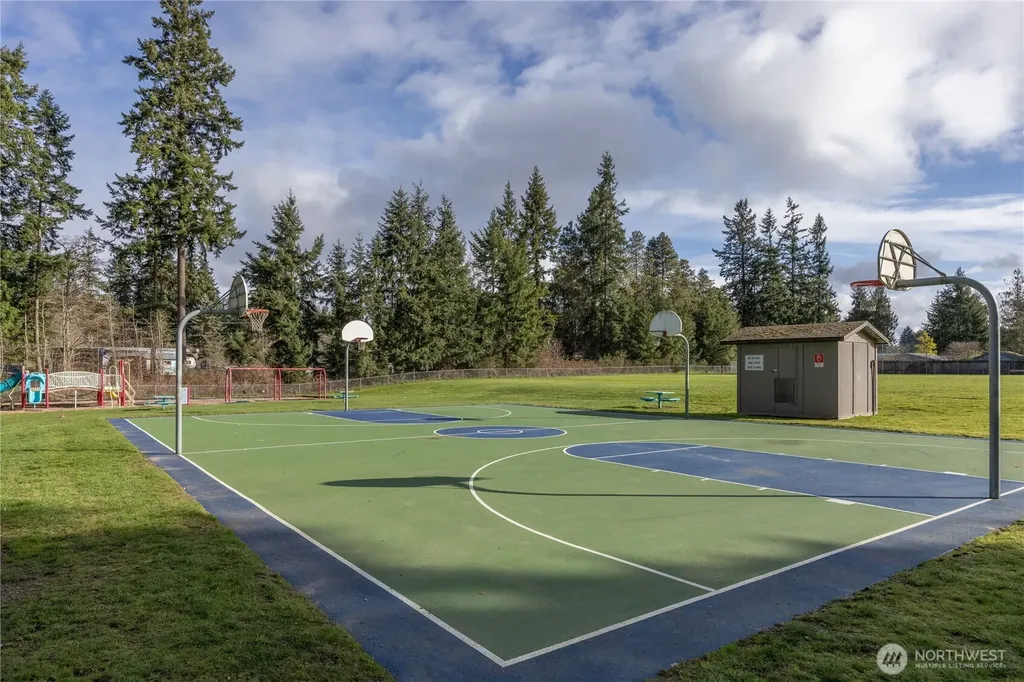 302 S Seventh Avenue Port Hadlock WA 98339