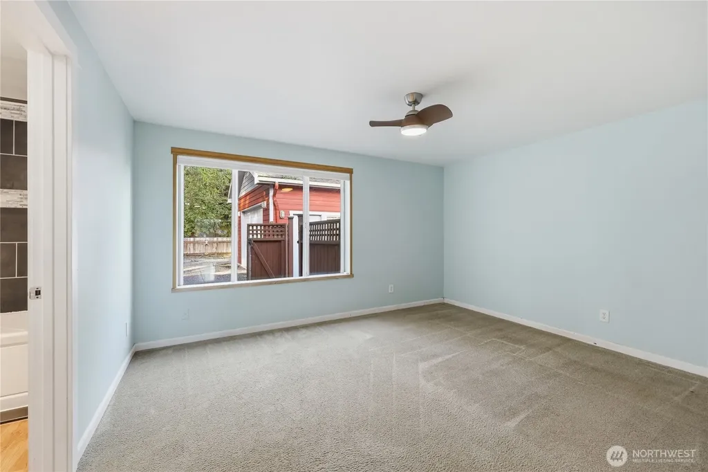302 S Seventh Avenue Port Hadlock WA 98339
