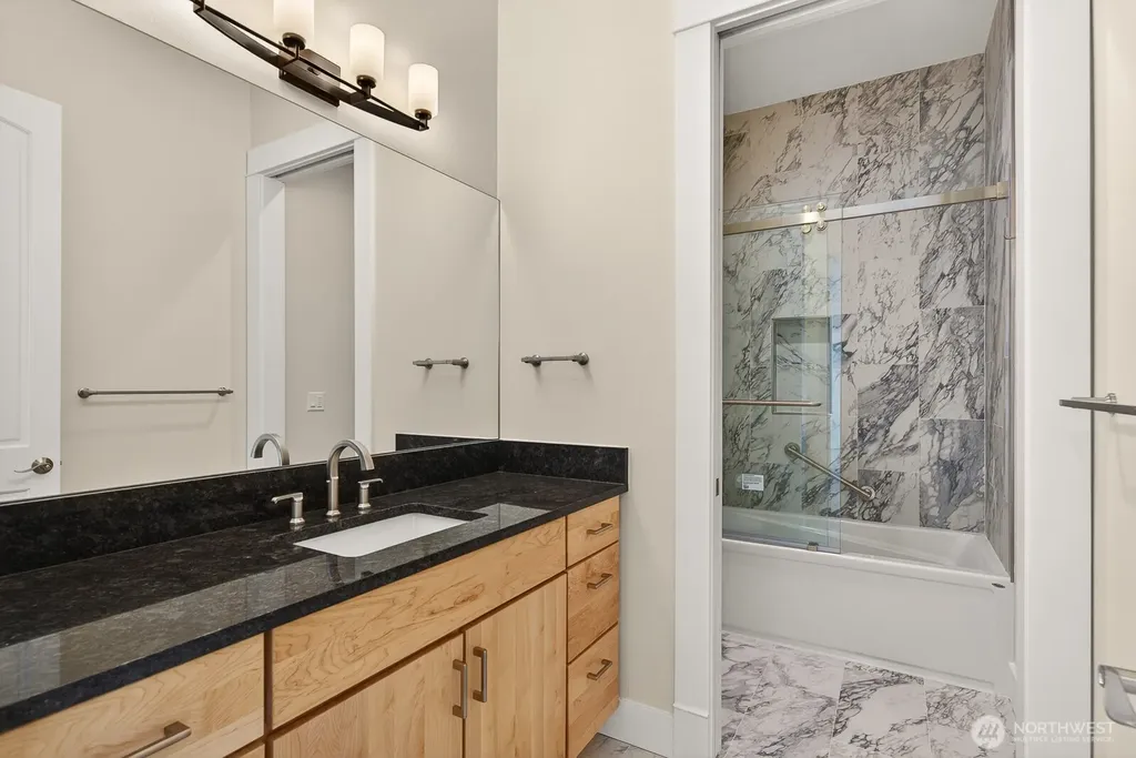 2402 Highland Drive Anacortes WA 98221