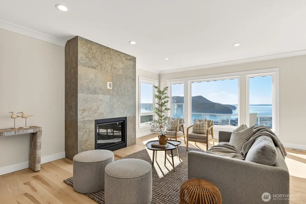 2402 Highland Drive Anacortes WA 98221