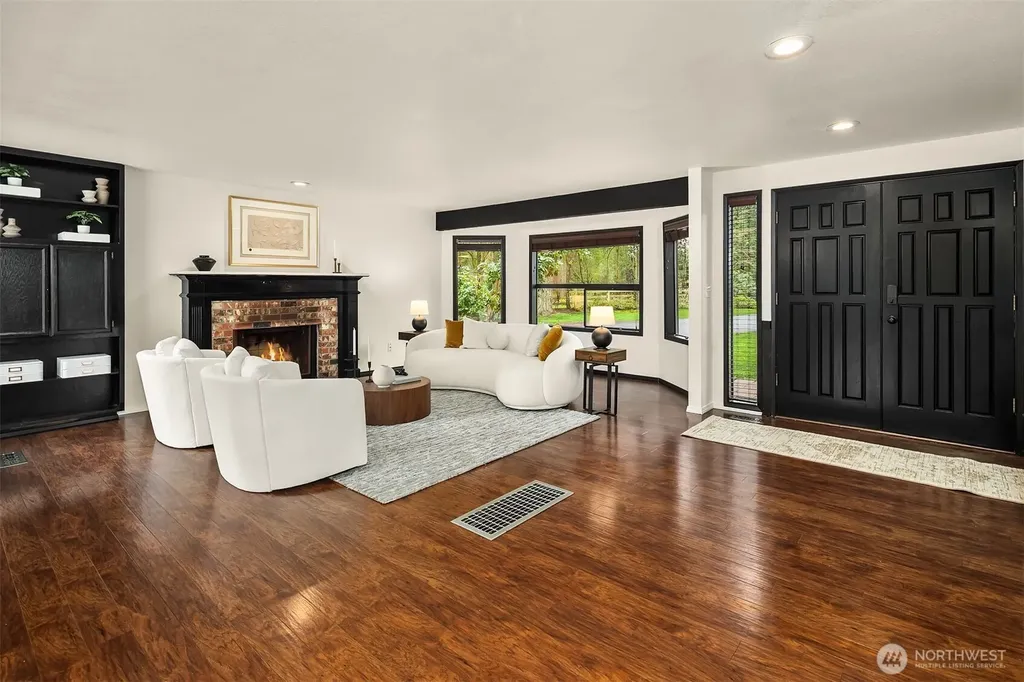 22223 NE 82nd Place Redmond WA 98053