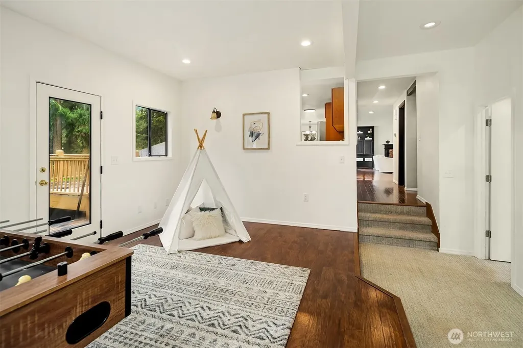 22223 NE 82nd Place Redmond WA 98053
