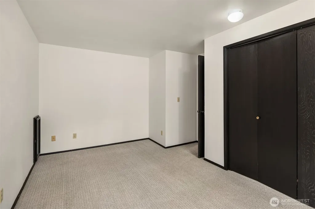 22223 NE 82nd Place Redmond WA 98053