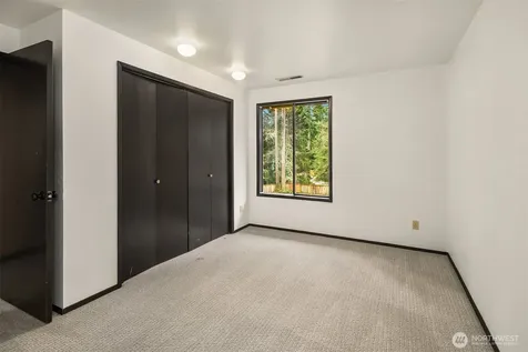 22223 NE 82nd Place Redmond WA 98053