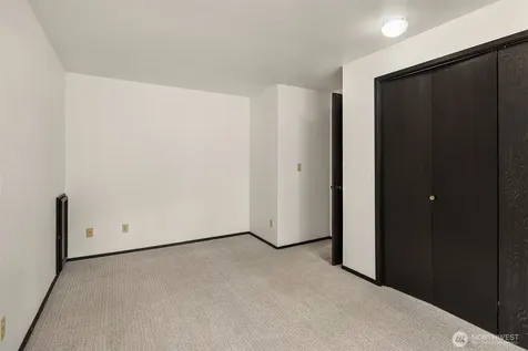 22223 NE 82nd Place Redmond WA 98053