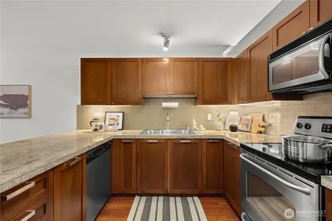 3018 128th Avenue SE Bellevue WA 98005