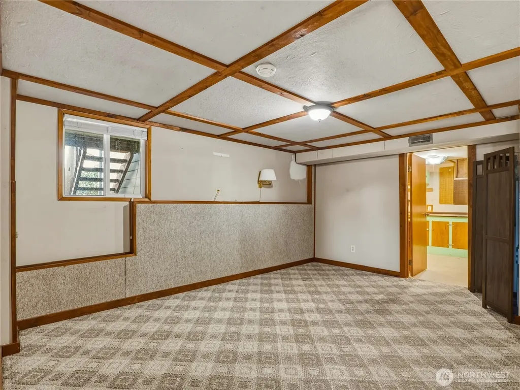 704 Flintstone Drive Camano Island WA 98282