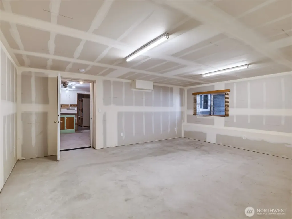 704 Flintstone Drive Camano Island WA 98282