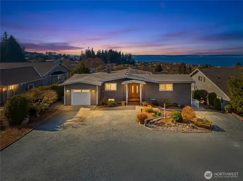 704 Flintstone Drive Camano Island WA 98282