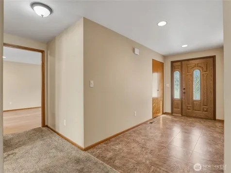 704 Flintstone Drive Camano Island WA 98282
