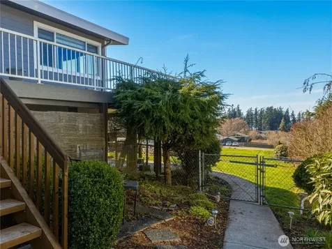 704 Flintstone Drive Camano Island WA 98282