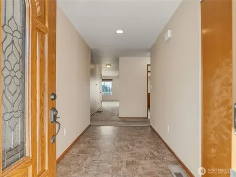 704 Flintstone Drive Camano Island WA 98282