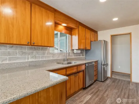 704 Flintstone Drive Camano Island WA 98282