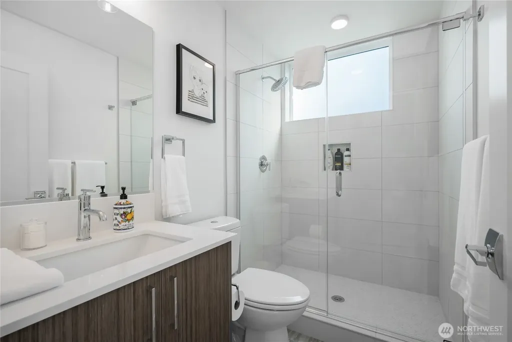 1728 11th Avenue Seattle WA 98122