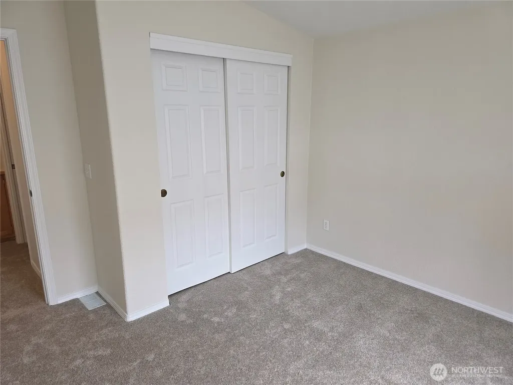 24006 222nd Avenue SE Maple Valley WA 98038