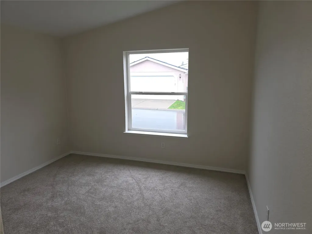 24006 222nd Avenue SE Maple Valley WA 98038