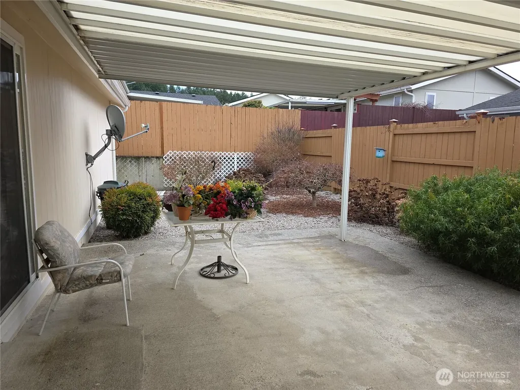 24006 222nd Avenue SE Maple Valley WA 98038