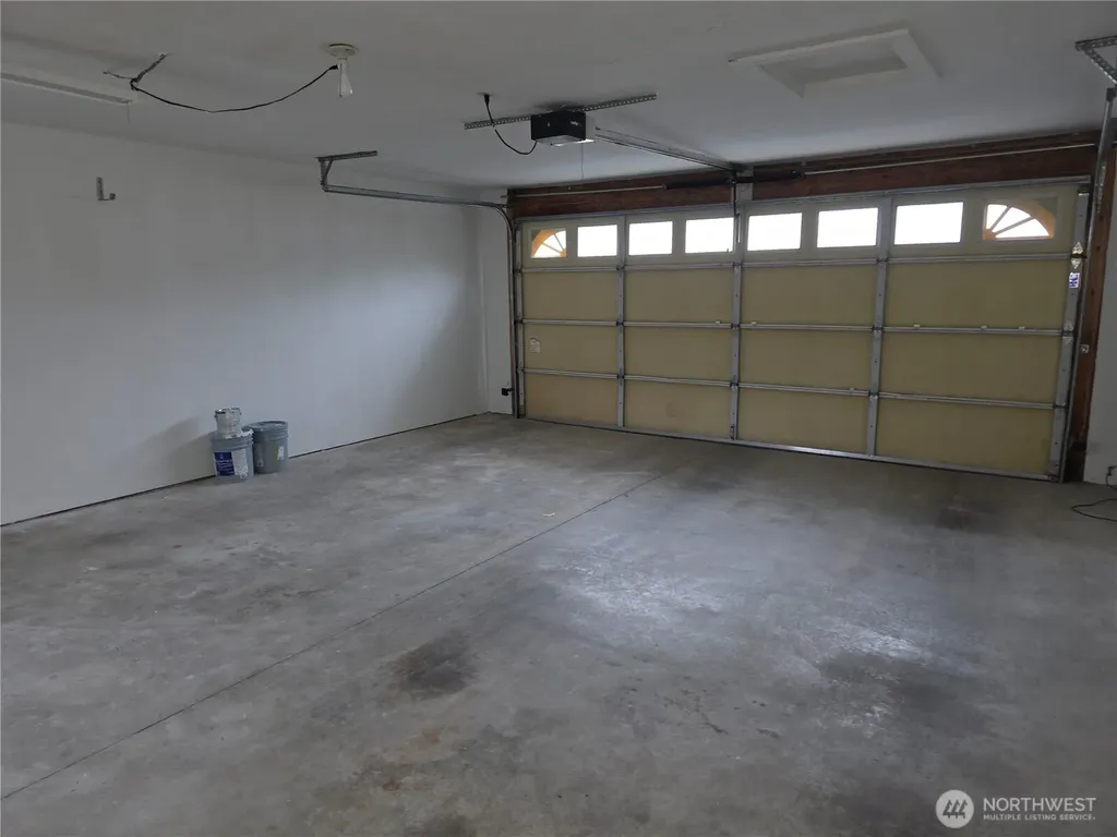 24006 222nd Avenue SE Maple Valley WA 98038