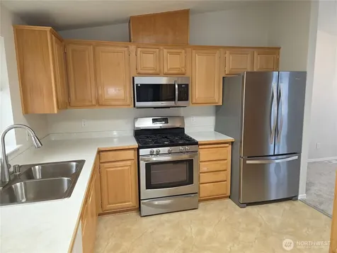 24006 222nd Avenue SE Maple Valley WA 98038